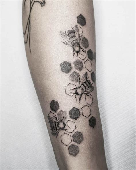 beehive tattoo meaning